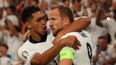 شوط أول مثير وتعادل إيجابي بين إنجلترا وهولندا بنصف نهائي اليورو