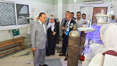 محافظ أسيوط يُحيل مدير مستشفى الصحة الإنجابية بمنفلوط و5 أطباء للتحقيق