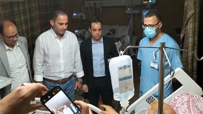 الطيب يطالب بزيادة أعداد أسرة الداخلي والرعاية وعدد ساعات تشغيل العيادات المسائية