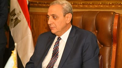 محافظ الغربية يتابع الأعمال بمحور طريق 