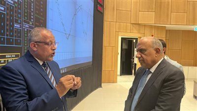 وزير الكهرباء يتفقد المركز القومي الجديد للتحكم في الطاقة