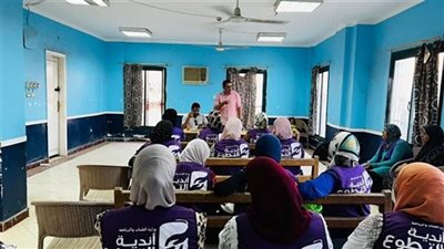 استمرار فعاليات دورة 