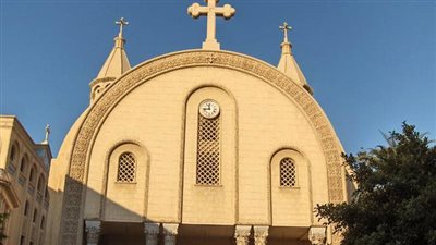 الكاهن مينا طرابلسي يترأس احتفالات عيد الرسل في مصر الجديدة