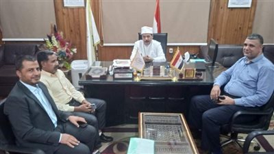 رئيس أزهر سوهاج يلتقي معلمي اللغة الإنجليزية المشاركين في البرنامج التدريبي «TEAM»