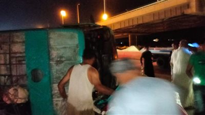 ننشر أسماء المصابين في حادث انقلاب اتوبيس رحلات بطريق الإسكندرية مرسى مطروح