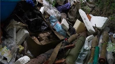 الفيدرالي الروسي: العثور على مخبأ للأسلحة والذخيرة الغربية في دونيتسك