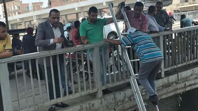 هبوط جزئى أسفل كوبرى كفر شكر بمحافظة القليوبية