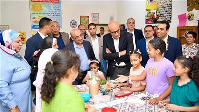 صور| وزير التربية والتعليم يتفقد مدارس محافظة قنا 