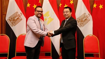 مازن الغرباوي يلتقي قنصل سفارة الصين بالقاهرة لبحث سبل التعاون الثقافي والفني.. صور