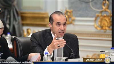 وزير الشئون النيابية: تعاون وتنسيق الوزارات مع بعضها البعض أمر إيجابي