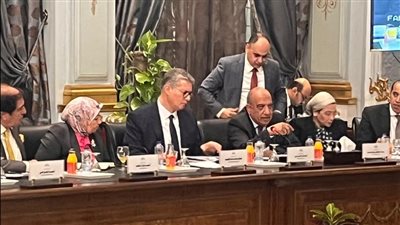 وزير البترول: مصر تتمتع بموقع جغرافي يؤهلها أن تكون مركزًا لتداول الطاقة