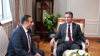 وزير التموين يلتقى رئيسي غرفة صناعة الحبوب والمخابز