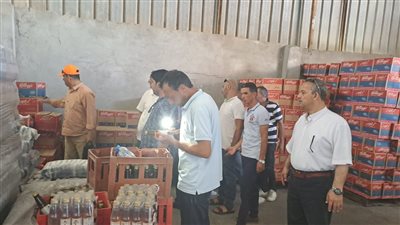 ضبط 6800 عبوة مياه غازية منتهية الصلاحية بكفر الشيخ