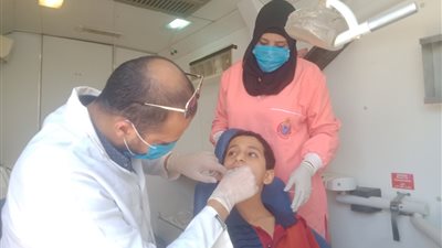 الكشف على أكثر من 1300 حالة في 8 تخصصات طبية ببني سويف