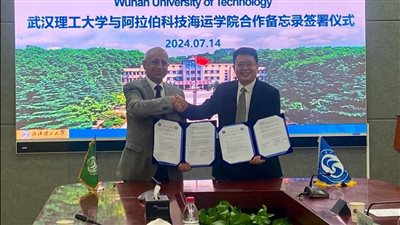 رئيس الأكاديمية العربية يوقع اتفاقية تعاون مع جامعة وهان للتكنولوجيا بجمهورية الصين الشعبية