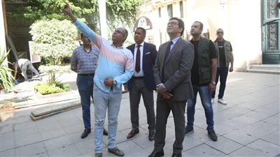 وزير الثقافة في جولة مفاجئة بالمواقع الثقافية بالإسكندرية 