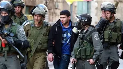 الاحتلال الإسرائيلي يعتقل 15 فلسطينيا من الضفة الغربية
