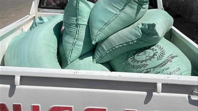 ضبط نصف طن دقيق مدعم قبل بيعه بالسوق السوداء بملوي