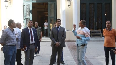   وزير الثقافة يتفقد المراكز الثقافية بالإسكندرية 