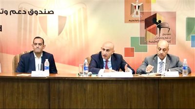 وزير التربية والتعليم يناقش أهم مقترحات تحديات الكثافات الطلابية 