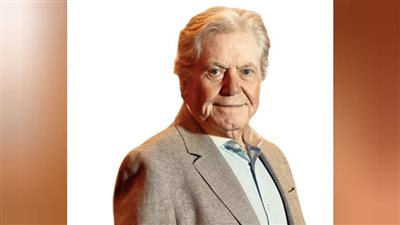 حسين فهمى: القضية الفلسطينية شغلنا الشاغل.. وما يحدث للشعب الفلسطينى إهانة للبشرية