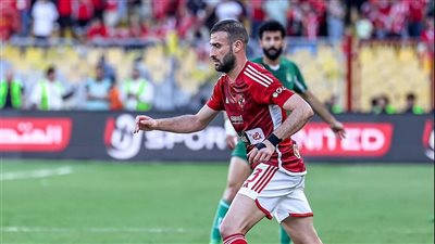 عمر كمال يؤدي جلسة في الجيم.. والأهلي يعلن موعد عودته للمشاركة 