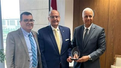 مساعد وزير الخارجية للشئون الأمريكية يستقبل نائب رئيس جمعية العلماء المصريين الأمريكيين بالولايات المتحدة 