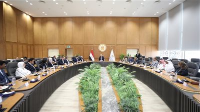 وزير التعليم العالي يلتقي بنخبة من شركاء بنك المعرفة 