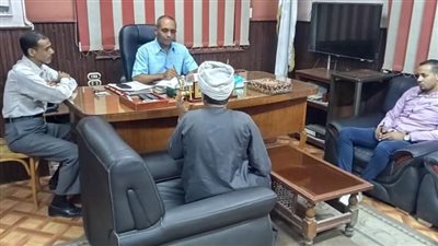 لبحث شكواهم.. رئيس قوص يستقبل عددًا من المواطنين 