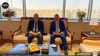 محمود فوزي يستقبل المستشار علاء فؤاد وزير شئون المجالس النيابية السابق