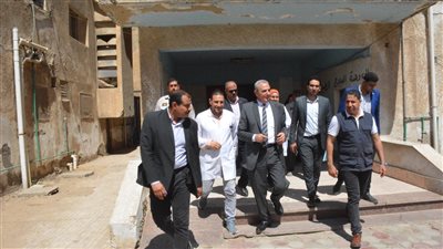 محافظ الغربية يجتمع بمدير البرنامج الوطني لإدارة المخلفات الصلبة