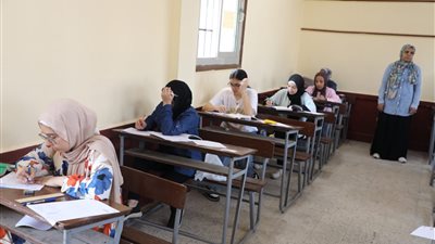 غدًا| طلاب الثانوية العامة يؤدون امتحانات الأحياء والإستاتيكا والفلسفة