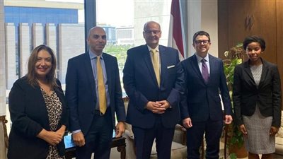 مساعد وزير الخارجية للشئون الأمريكية يستقبل وفداً من لجنة الخدمات العسكرية بمجلس الشيوخ الأمريكي