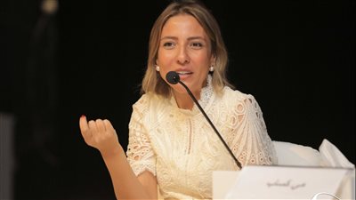 الفنانة مي كساب تكشف كواليس جديدة فى حياتها الفنية بالإسكندرية 