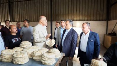 الأشموني يقود حملة مكبرة على المخابز البلدية والسياحية