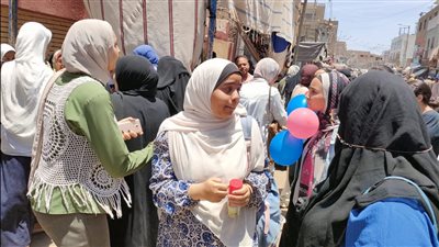 ختامها مسك.. ارتياح بين طلاب الثانوية العامة بالأقصر لسهولة امتحاني الأحياء والفلسفة