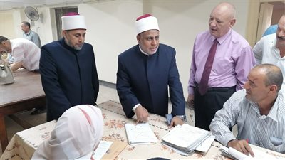 وكيل قطاع المعاهد الدينية يتابع أعمال تصحيح الشهادة الثانوية بالشرقية 