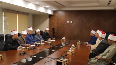 البحوث الإسلامية يعقد مقابلات شخصية لاختيار مديري الدعوة والتوجيه بعدد من مناطق الوعظ