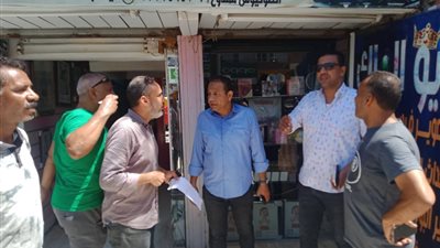 رئيس مدينة أبو قرقاص بالمنيا يقود حملة لإزالة الاشغالات 