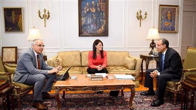 وزراء الخارجية والتخطيط والرى يبحثون التعاون في التعامل مع ندرة المياه