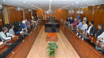 محافظ أسيوط يلتقي كيان سند شباب الصعيد ويؤكد دعمه للمبادرات والأفكار الشبابية