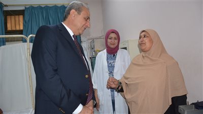 محافظ الغربية يتابع سير العمل بعدد من إدارات الديوان العام 