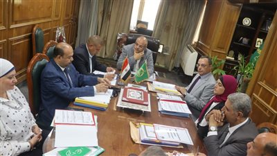 محافظ القليوبية يترأس اجتماع لجنة اختيار القيادات