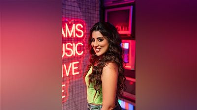 أيتن عامر تطرح كليب 