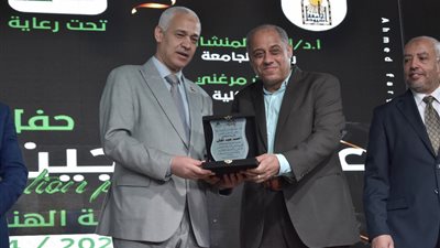 نقيب مهندسي أسيوط يشارك في تكريم خريجي الدفعة 63