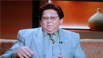 الفنان أحمد فرحات في الرعاية المركزة لهذا السبب