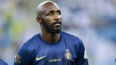 مورينيو يقترب من خطف لاعب النصر السعودي