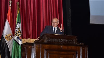 قرارات جديدة من رئيس جامعة القاهرة بتكليف 22 قيادة جامعية 