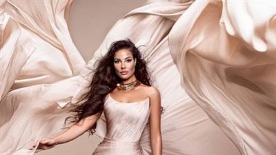  نادين نسيب نجيم تشبه الفراعنه بأحدث صيحات عالم التجميل لعام 2024