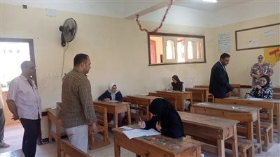 قطار ماراثون الثانوية العامة يصل محطته الأخيرة بامتحان مادة الديناميكا بالإسكندرية